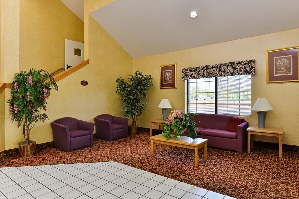 America'S Best Value Inn & Suites, Atlanta - Мороу Екстериор снимка