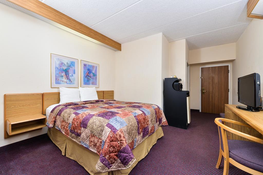 America'S Best Value Inn & Suites, Atlanta - Мороу Екстериор снимка