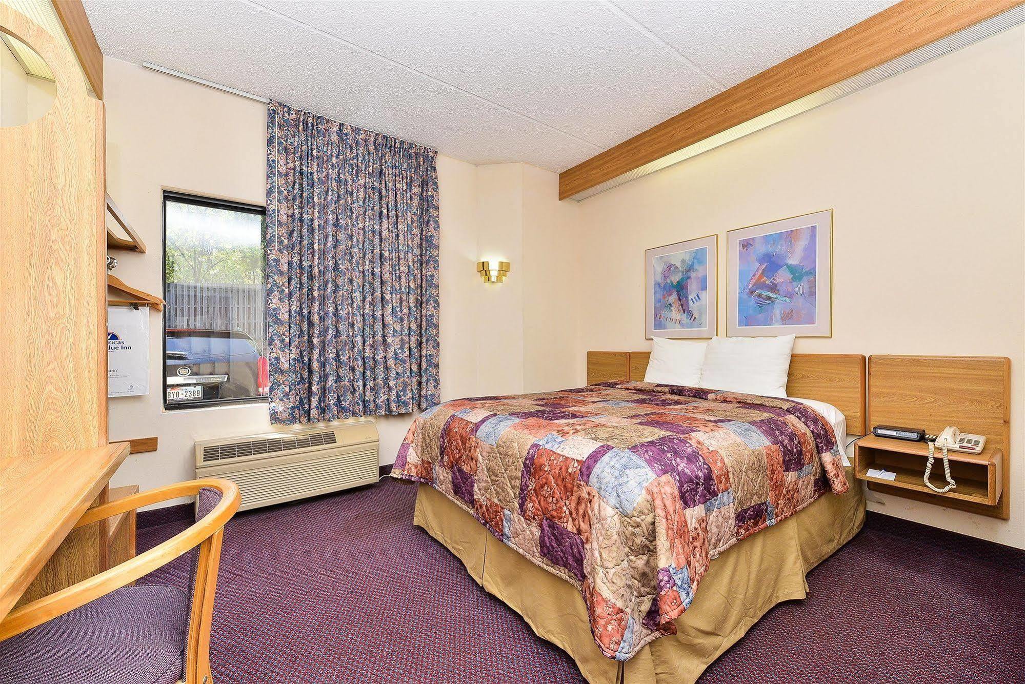America'S Best Value Inn & Suites, Atlanta - Мороу Екстериор снимка
